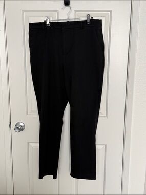 Uniqlo Men's Black Dress Pants - Tailored Workwear